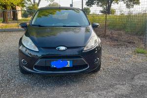 Ford Fiesta benzina