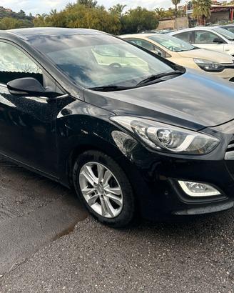 Hyundai i30 1.6 CRDi 5p. Classic