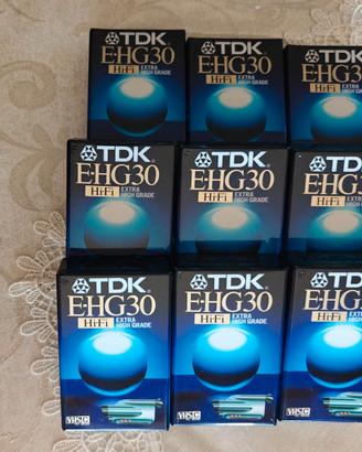 Bundle lotto cassette video TDK E-HG30  VHS-C