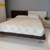 Letto imbottito di esposizione