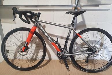Bicicletta wilier gravel