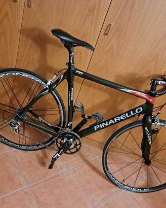 Bici da corsa Pinarello Paris