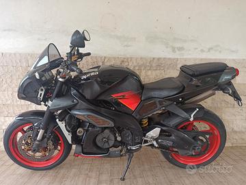 Tuono 1000R