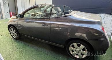 Nissan micra cabrio