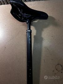 Reggisella ammortizzato WAKE