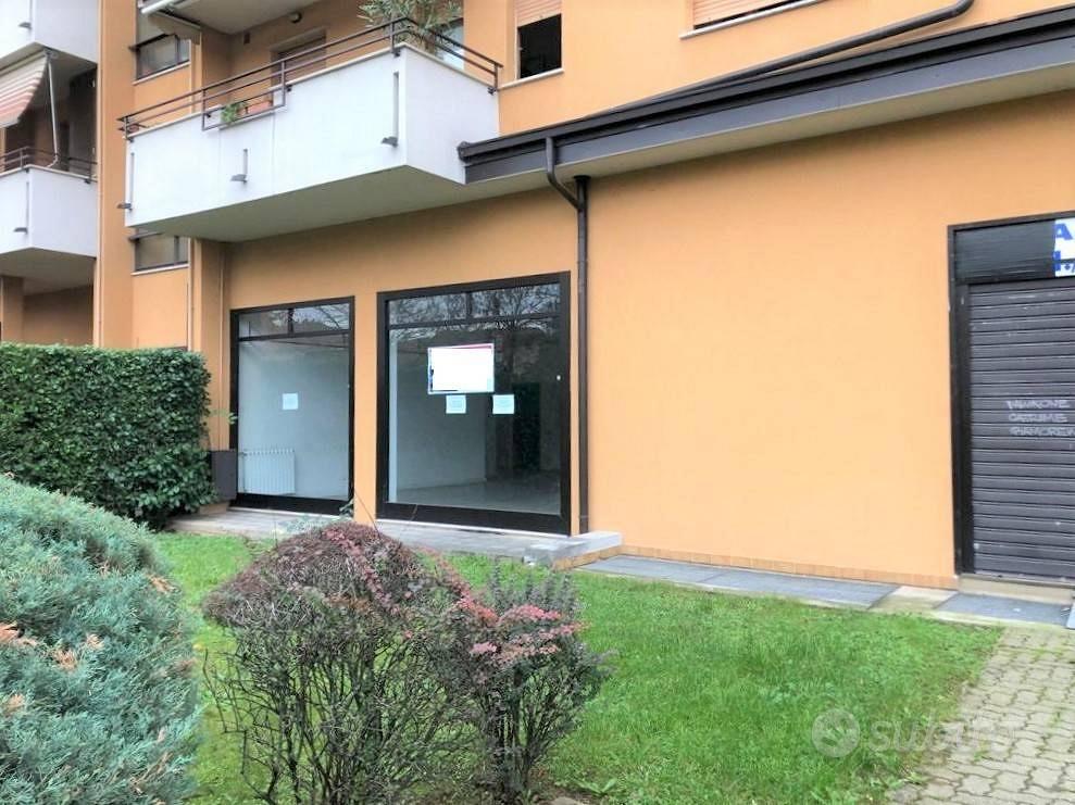 Immobile di 560 m² a Seregno - Vista 2