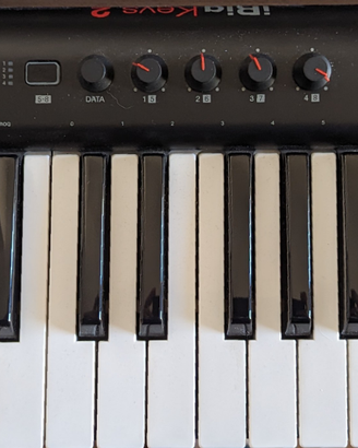 Master keyboard 37 tasti con scheda audio