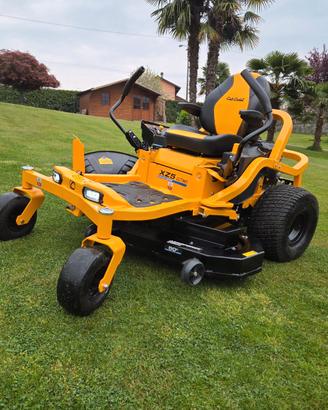 Trattorino Cub Cadet KAWASAKI delle fiere