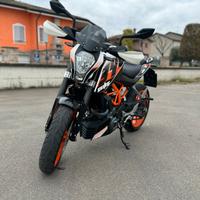 Ktm duke 390