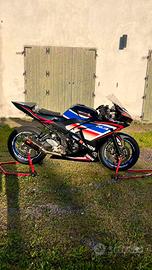Yamaha R3 2018
