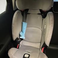 seggiolino Bebè Confort titan Pro