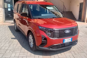 NUOVO 1.788KM FORD TOURNEO CURIER 24 MESI GARANZIA