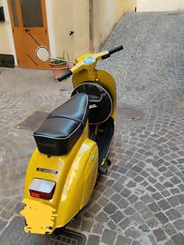 Vespa 50 special 