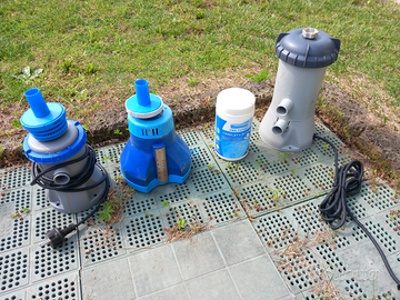ACCESSORI PER PISCINA :Pompa esterna con filtro