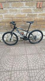 Bicicletta MTB RockRider ST 500