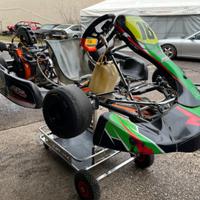 Nr. 1 kart CRG FS4 con motore Briggs & Stratton