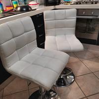 Coppia sgabelli cucina bianchi Semeraro 