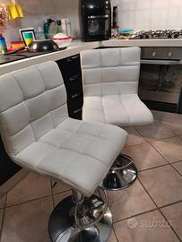 Coppia sgabelli cucina bianchi Semeraro 
