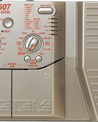 Multieffetto per basso ZOOM 607