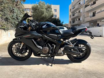Cbr 650r 2021