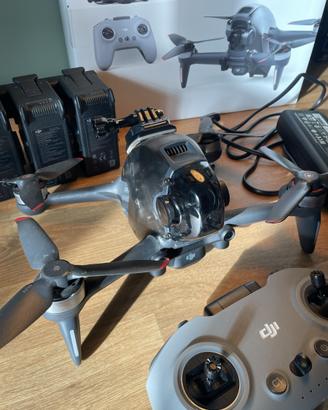 DJI FPV Combo completo – Drone + Accessori