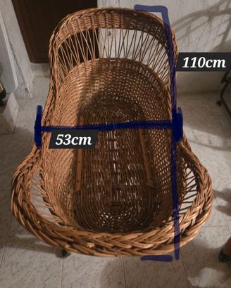 Cesta culla in vimini anni 50