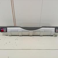 PARAURTI POSTERIORE CENTRALE MITSUBISHI Pajero 7Â°