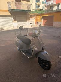 vespa gts 300