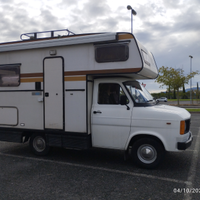 Autoroller 34 , il camper è in officina