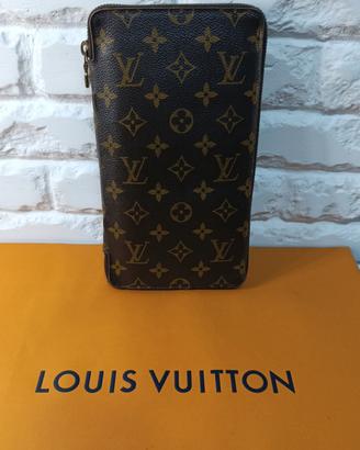 Louis Vuitton agenda maxi CODE: MI0949