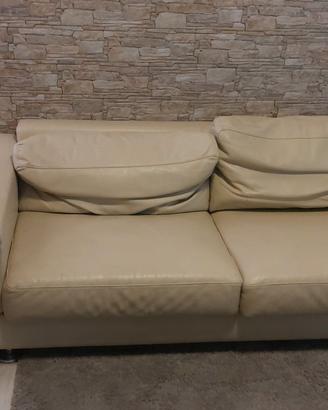 Divano letto in ecopelle 