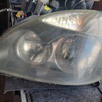 Faro SX Renault Clio ll Anno 2004