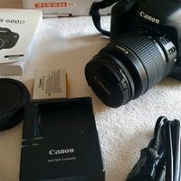Fotocamera Canon EOS 600D + (18-55 IS II), 18MPX