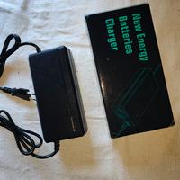 Caricabatterie bici monopattino 36V 3A ventola