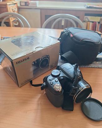 FUJI FILM compatta Finepix S2980