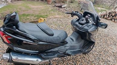 Suzuki burgman 650 executive