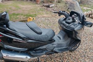 Suzuki burgman 650 executive