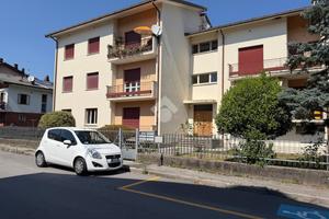4 LOCALI A TOLMEZZO