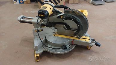 DeWALT DWS780-QS Troncatrice radiale + Cavalletto