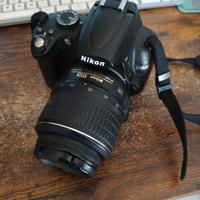 Nikon D5000