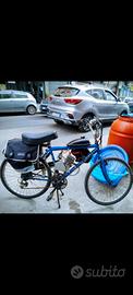 BICI CON MOTORE DUE TEMPI 2T