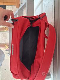 Coppia di Beauty case rigido rosso Top Class
 