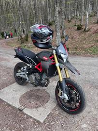 Aprilia dorsoduro 750