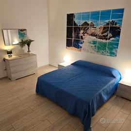 Trilocale 80 m² con servizi, Wi-Fi e posto auto