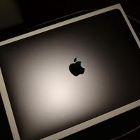 Macbook pro 13 con touchbar