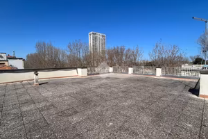 MULTILOCALE A RIMINI