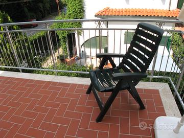 LIDO DI CAMAIORE appartamento indipendente