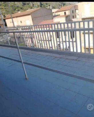 Ringhiera e cancello in ferro misure:
Ringhiera la