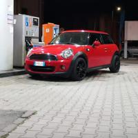 MINI one (R56) - 2011