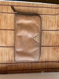 Portafoglio Prada
